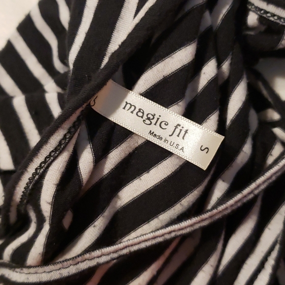 Magic Fit Striped Dress - Picture 3 of 4